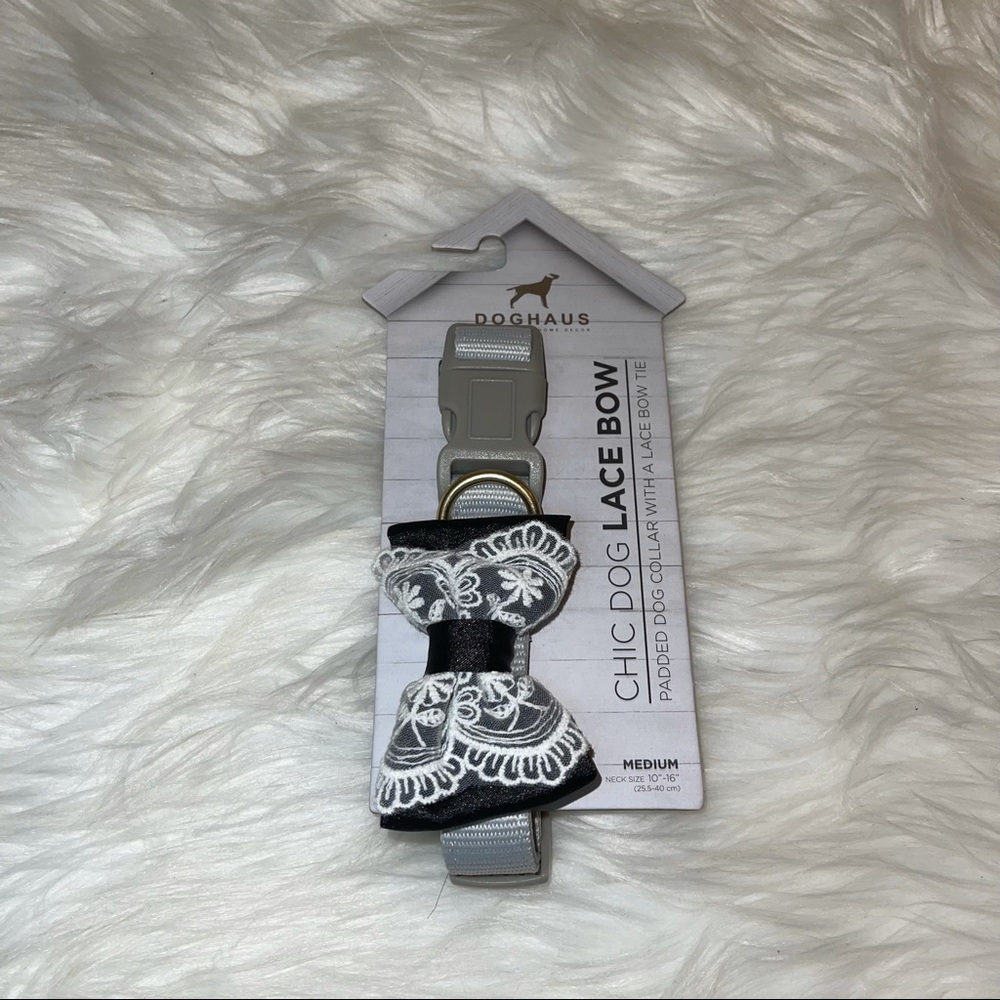 NWT Doghaus Gray Lace Bow Princess Clip Collar Medium